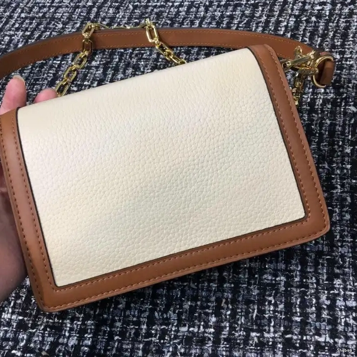 LV 19B570344 Bags 0823